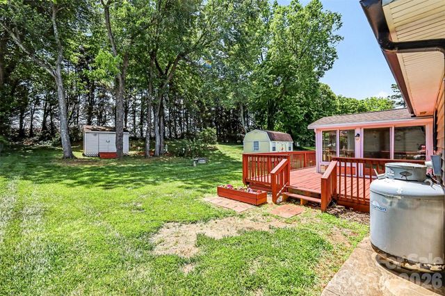 115 Cartway Lane, Statesville, NC 28625