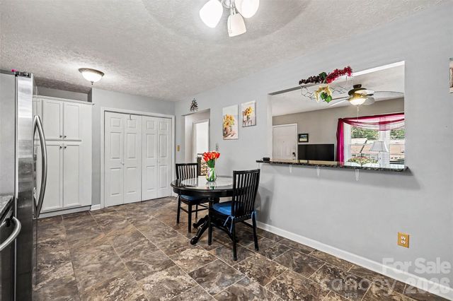 115 Cartway Lane, Statesville, NC 28625