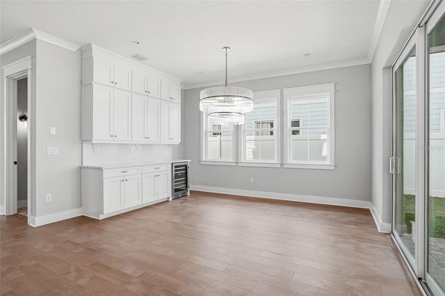 865 53RD AVENUE N, St Petersburg, FL 33703