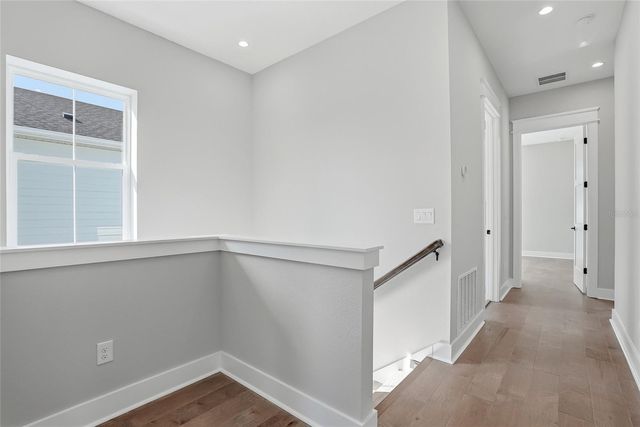 865 53RD AVENUE N, St Petersburg, FL 33703