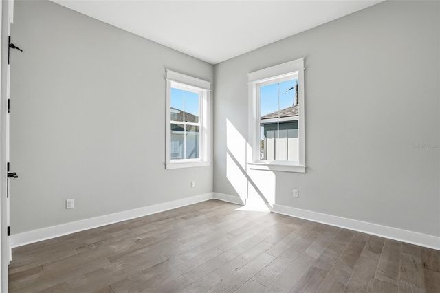 865 53RD AVENUE N, St Petersburg, FL 33703