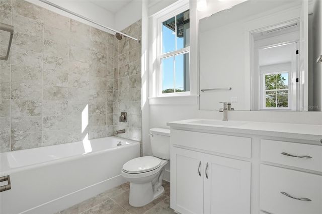 865 53RD AVENUE N, St Petersburg, FL 33703