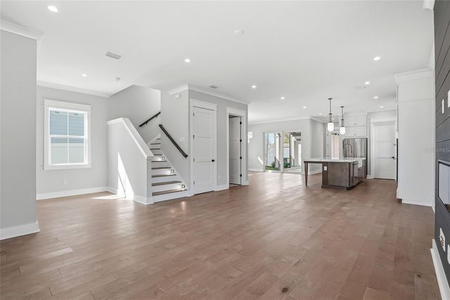 865 53RD AVENUE N, St Petersburg, FL 33703