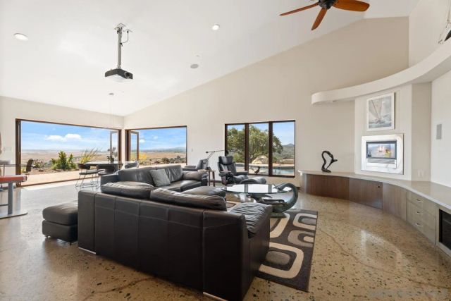 16996 Sky Valley Drive, Ramona, CA 92065