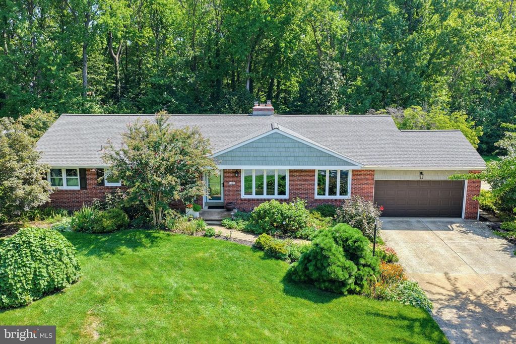 1409 IVY DR, WILMINGTON, DE 19803 — exterior