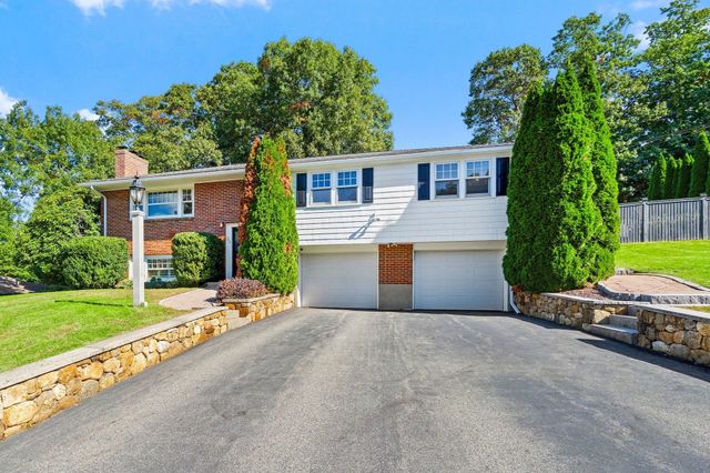 20 Woodchester Cir, Waltham, MA 02451