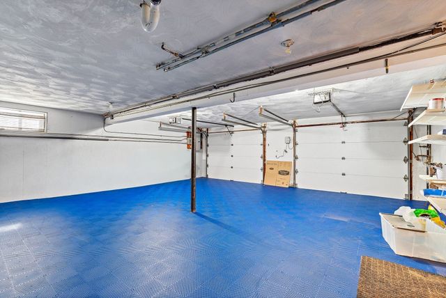 20 Woodchester Cir, Waltham, MA 02451