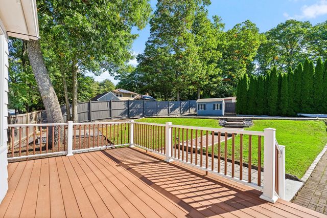 20 Woodchester Cir, Waltham, MA 02451