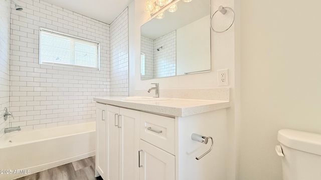 312 N Hartford Street 11, Chandler, AZ 85225