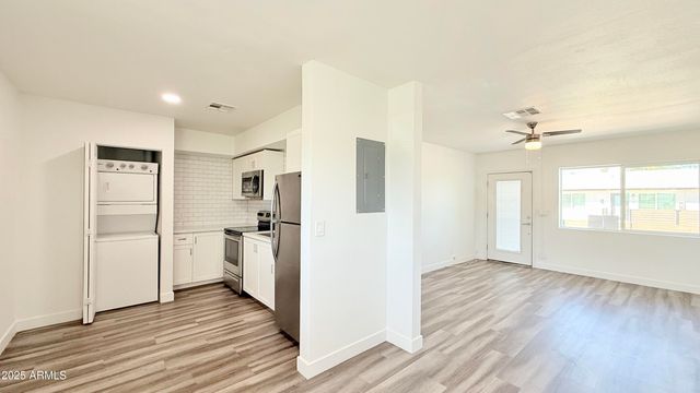 312 N Hartford Street 11, Chandler, AZ 85225