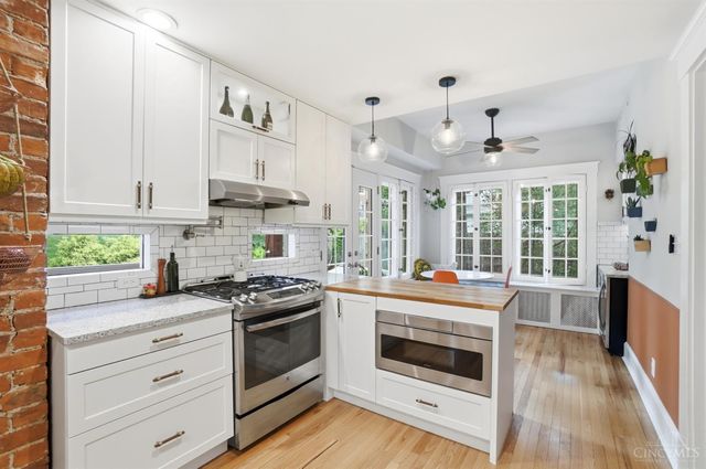3428 Saint Johns Place, Cincinnati, OH 45208