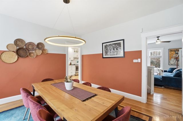 3428 Saint Johns Place, Cincinnati, OH 45208