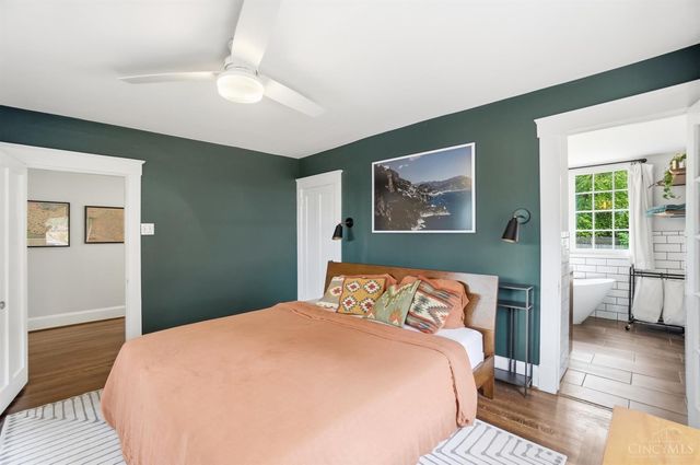 3428 Saint Johns Place, Cincinnati, OH 45208