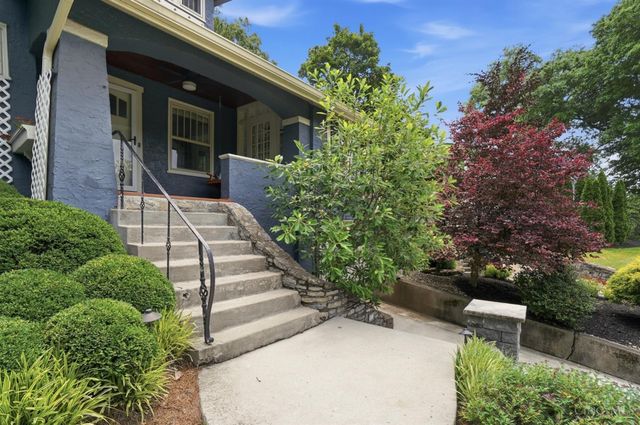 3428 Saint Johns Place, Cincinnati, OH 45208