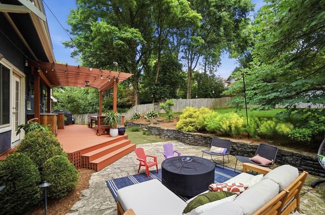 3428 Saint Johns Place, Cincinnati, OH 45208