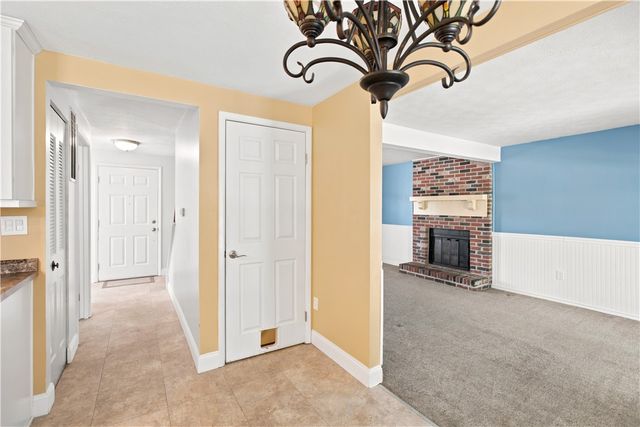 424 Woodcock Drive, Cranberry Twp, PA 16066