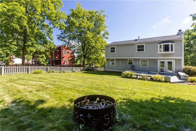 424 Woodcock Drive, Cranberry Twp, PA 16066