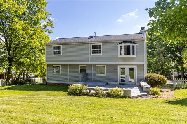 424 Woodcock Drive, Cranberry Twp, PA 16066