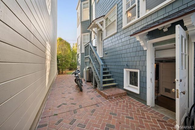 115 Palm Avenue, San Francisco, CA 94118