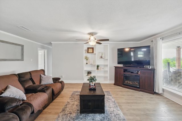 5247 Fm 1569, Farmersville, TX 75442