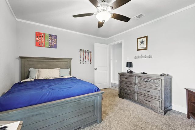 5247 Fm 1569, Farmersville, TX 75442