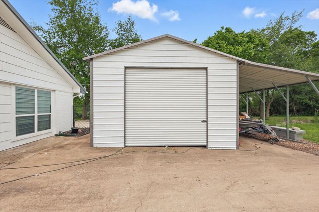 5247 Fm 1569, Farmersville, TX 75442