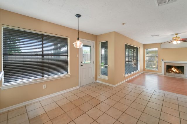 4211 Hambledon Village Drive, Houston, TX 77014