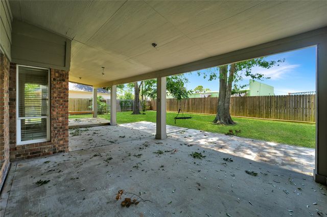 4211 Hambledon Village Drive, Houston, TX 77014