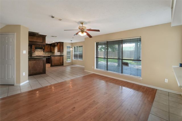 4211 Hambledon Village Drive, Houston, TX 77014