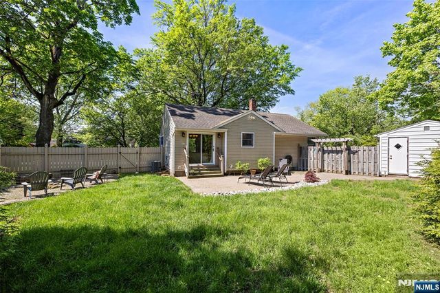 94 Andover, Dumont, NJ 07628