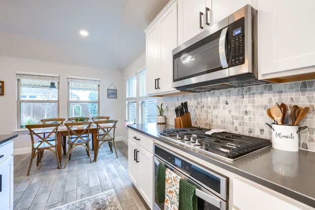 411 Spirehaven Drive, Fate, TX 75087