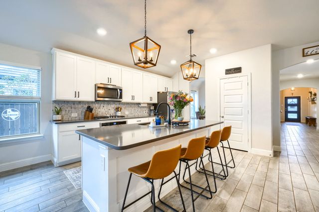 411 Spirehaven Drive, Fate, TX 75087