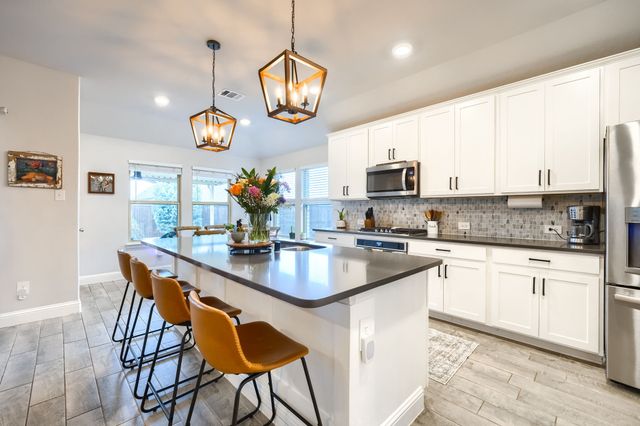 411 Spirehaven Drive, Fate, TX 75087