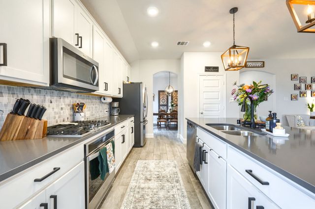 411 Spirehaven Drive, Fate, TX 75087