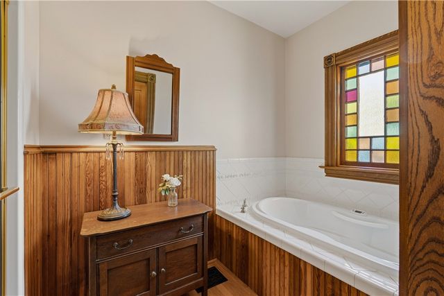 1001 Glenshaw Ave, Shaler, PA 15116