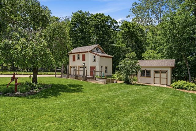 1001 Glenshaw Ave, Shaler, PA 15116