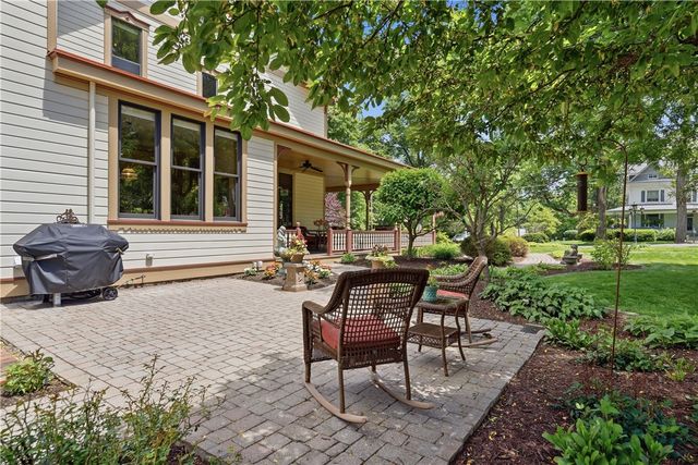 1001 Glenshaw Ave, Shaler, PA 15116