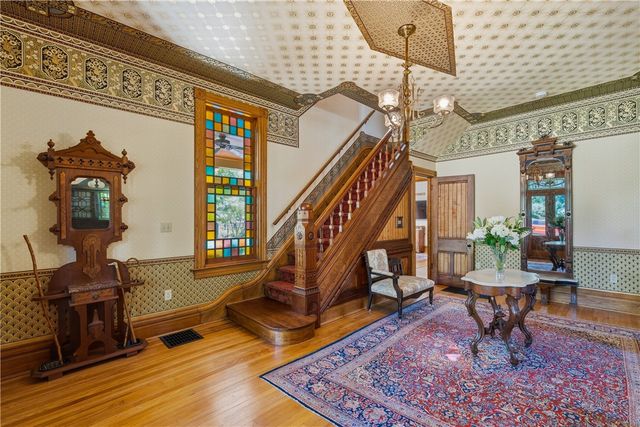 1001 Glenshaw Ave, Shaler, PA 15116