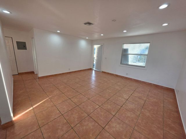 1508 Barton Road 1510a, Lake Worth Beach, FL 33460