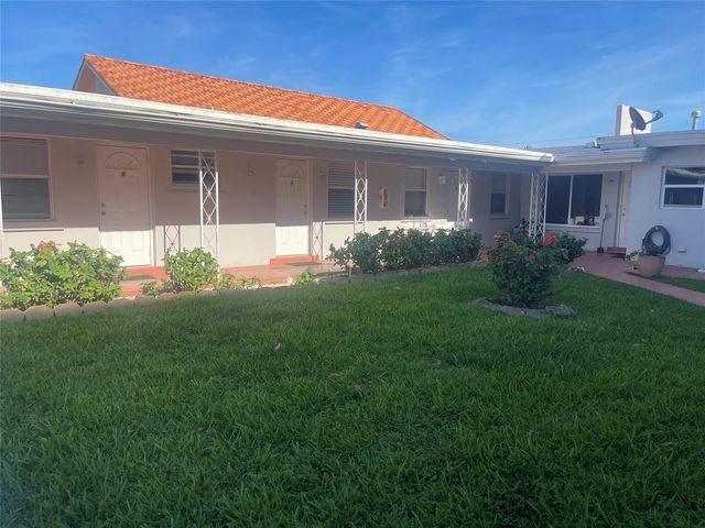 1727 DEWEY Street 3, Hollywood, FL 33020