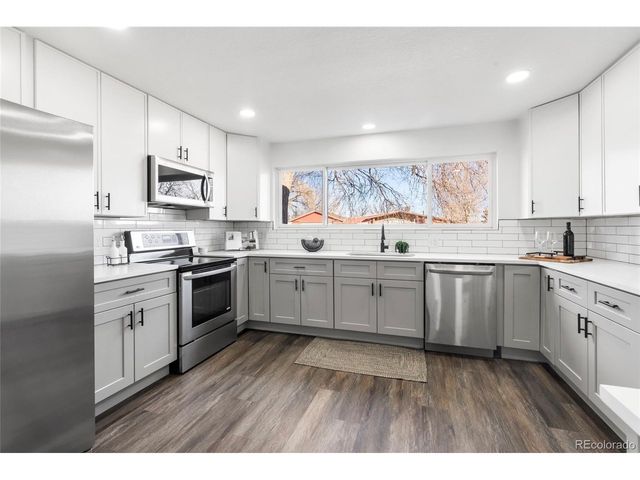 820 Explorador Calle, Denver, CO 80229