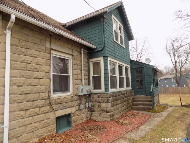 106 Bohemia Street, Plainville, CT 06062