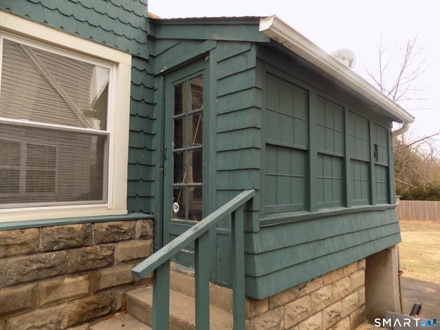 106 Bohemia Street, Plainville, CT 06062