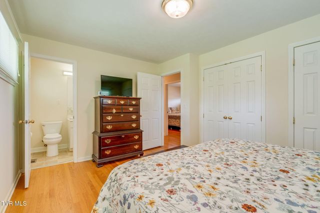 912 Spring Valley Drive, Kingsport, TN 37660