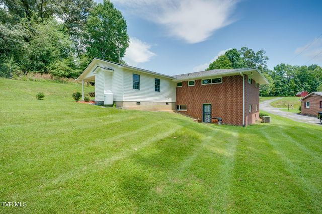 912 Spring Valley Drive, Kingsport, TN 37660