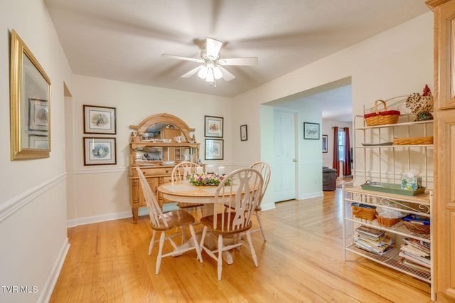912 Spring Valley Drive, Kingsport, TN 37660