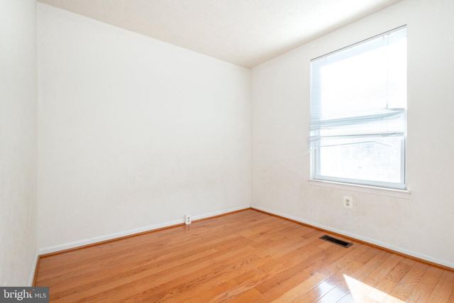 7467 LONE STAR RD, Lorton, VA 22079