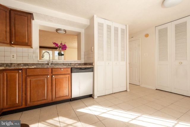 7467 LONE STAR RD, Lorton, VA 22079