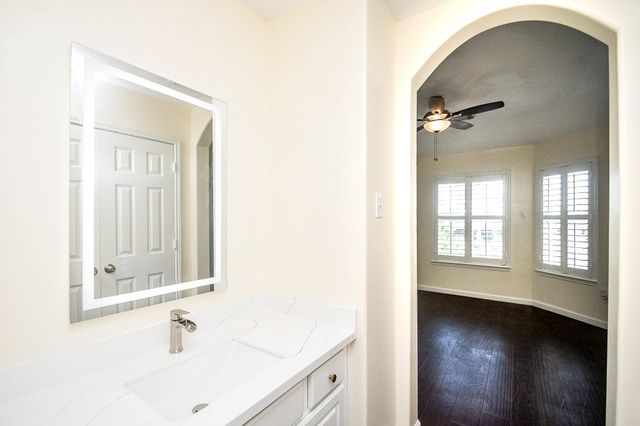 13138 Haven Falls Lane, Sugar Land, TX 77478