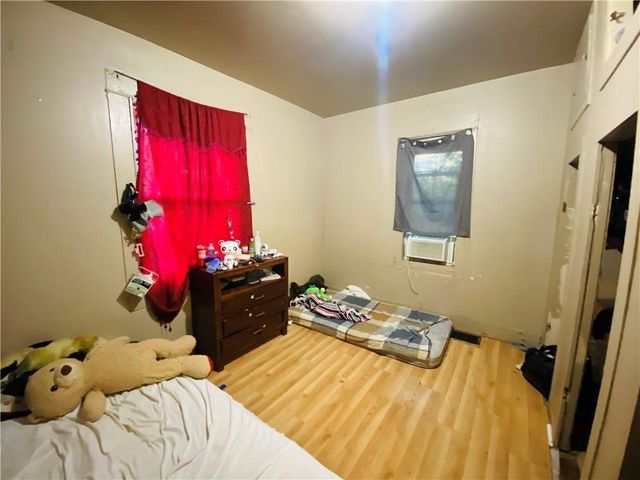 1216 Bunker Avenue, Kansas City, KS 66102